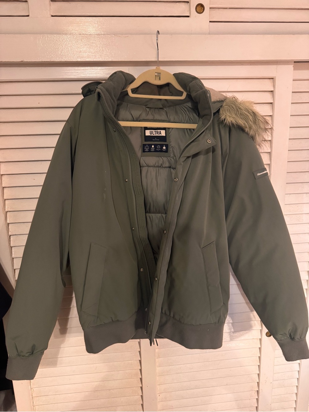 Abercrombie & Fitch Olive Green Hooded Ski Jacket with Faux Fur Trim